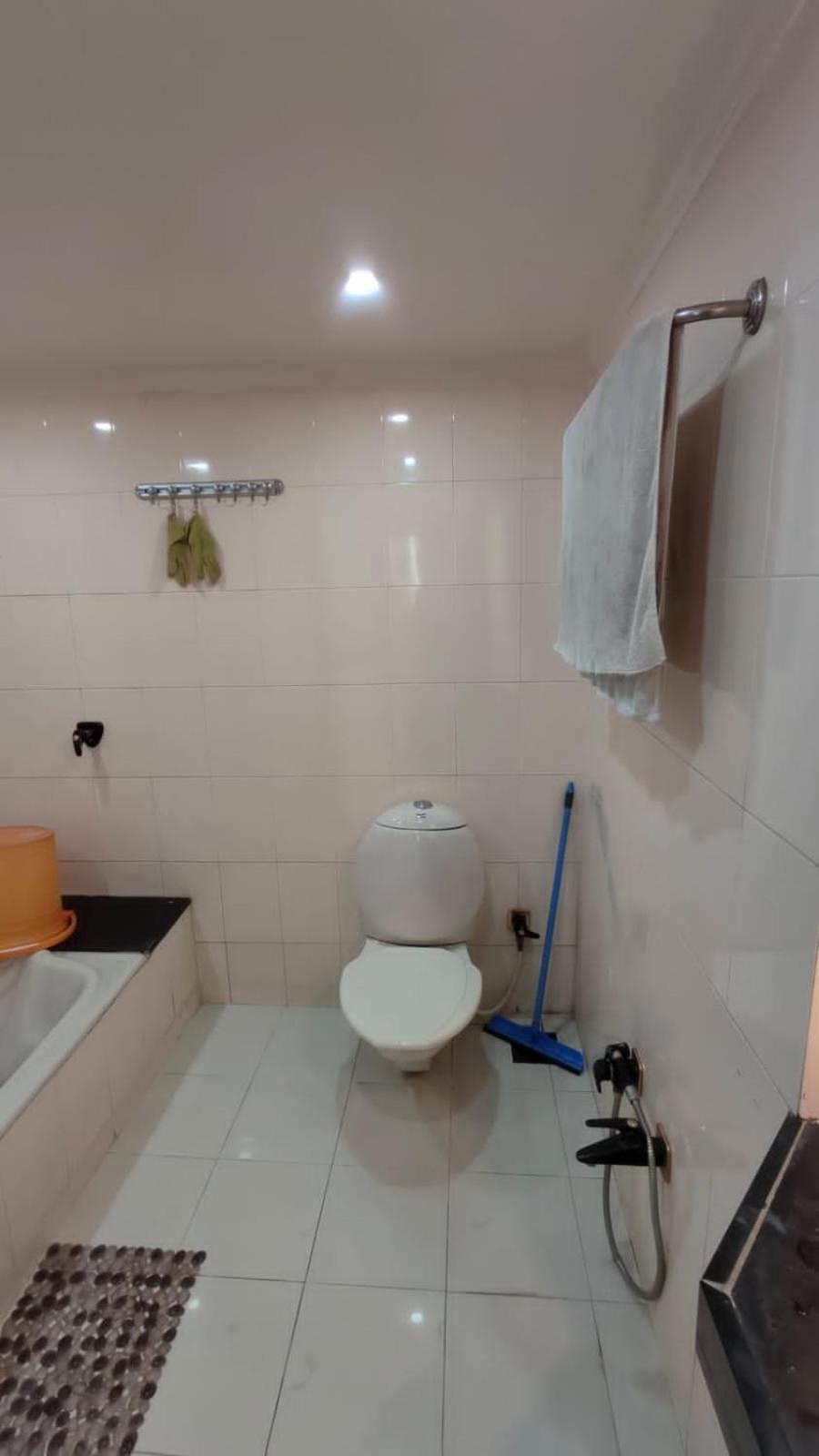 1 Bhk With Bathtub And Terrace
